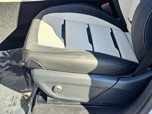 New 2026 Mercedes-Benz GLE 53 AMG 4MATIC Coupe image 18