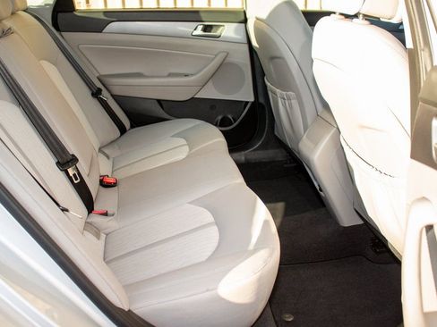 Used 2016 Hyundai Sonata SE image 23