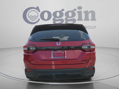 New 2026 Honda Pilot Sport image 4