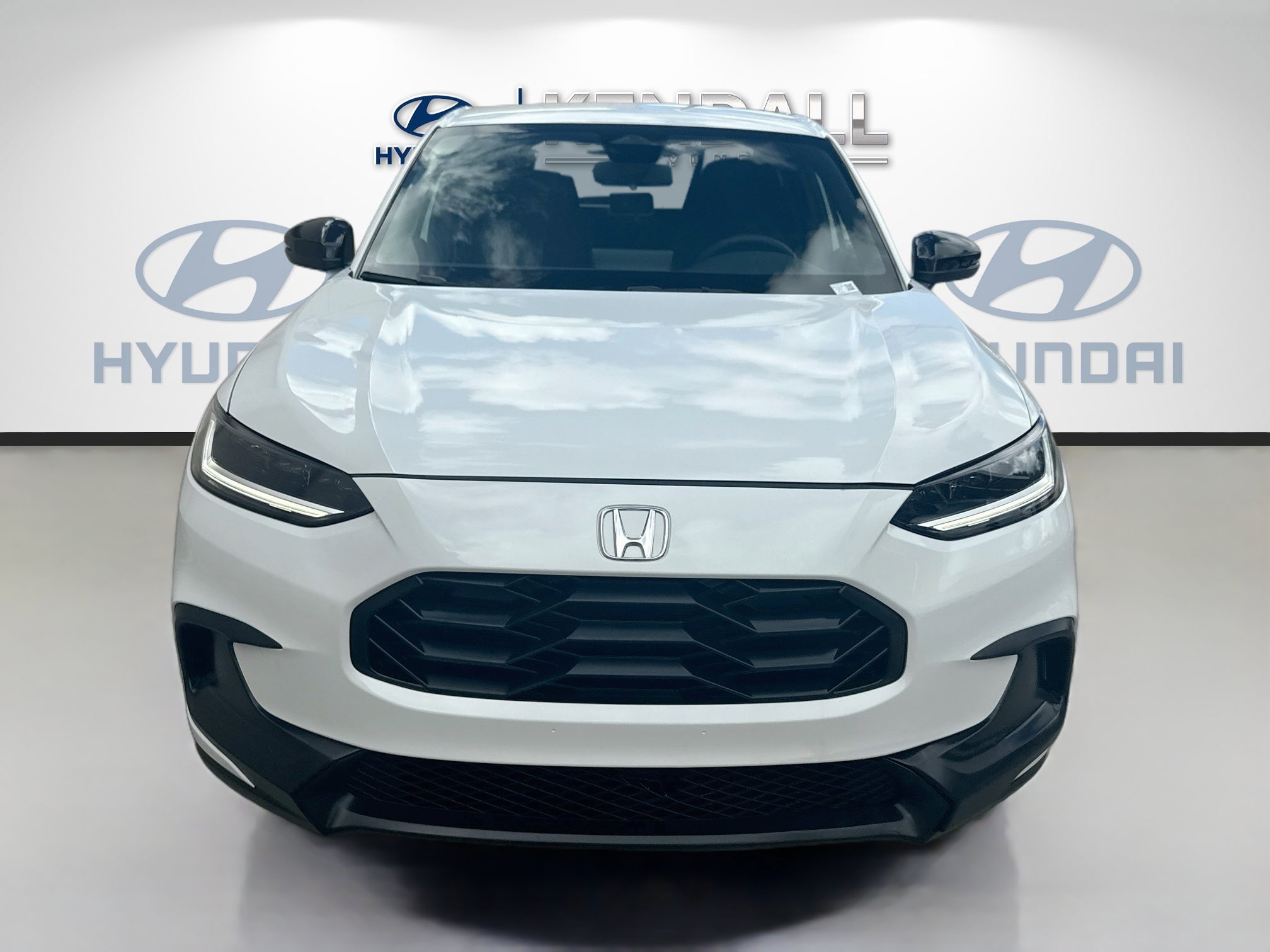 Used 2024 Honda HR-V Sport image 2