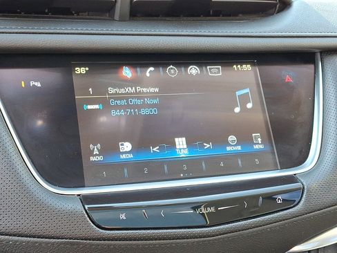 Used 2018 Cadillac XT5 Luxury image 20