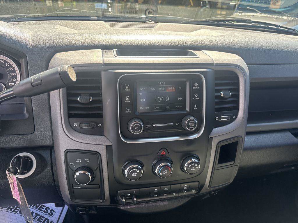 Used 2016 RAM 3500 Tradesman w/ Chrome Appearance Group AWD/4WD image 20