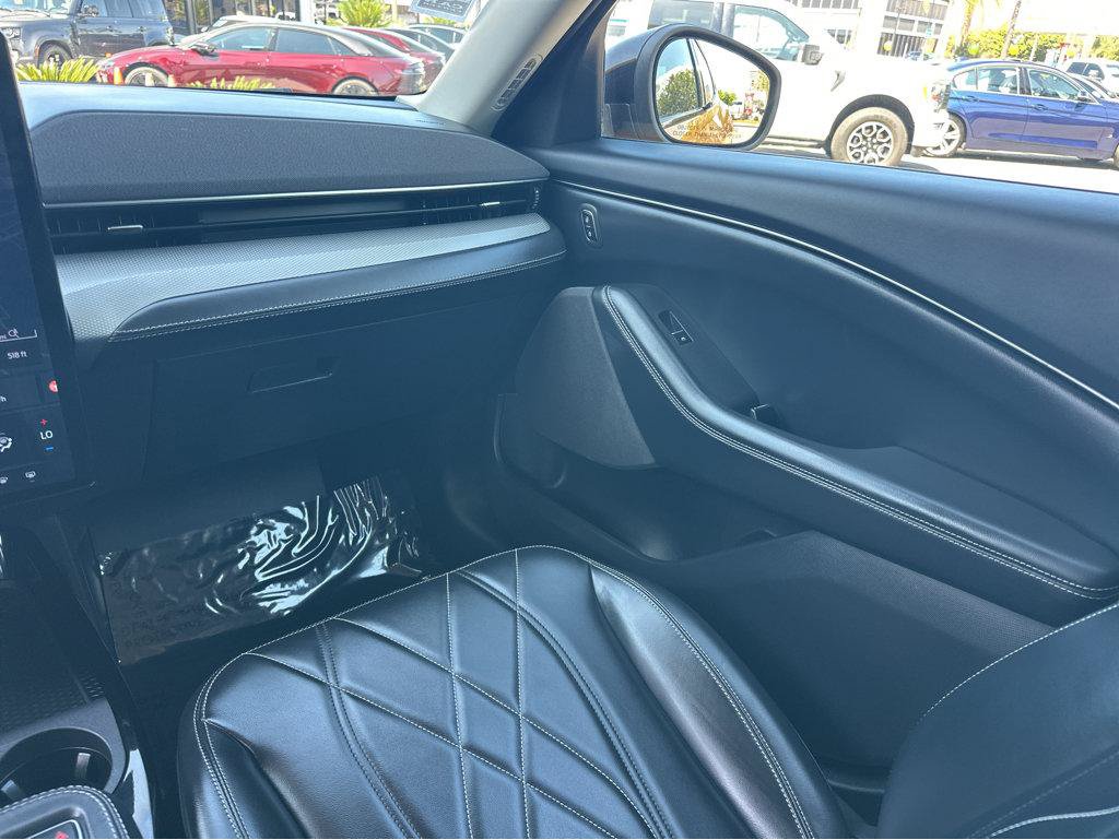 Used 2023 Ford Mustang Mach-E Select RWD image 18