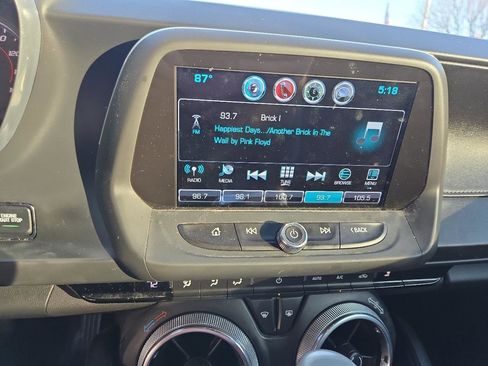 Used 2017 Chevrolet Camaro LT w/ Technology Package image 7