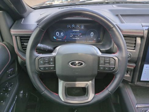 Used 2023 Ford Expedition Max Limited image 26