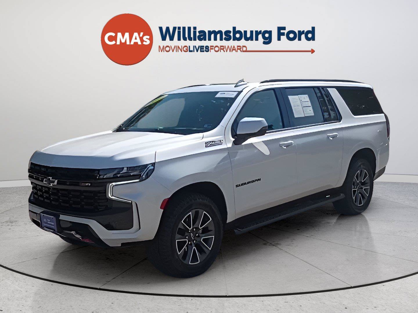 Used 2024 Chevrolet Suburban Z71 w/ Luxury Package AWD/4WD image 1