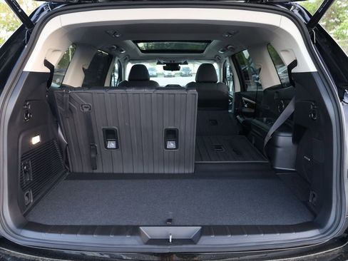 New 2026 Subaru Ascent Touring AWD/4WD image 8