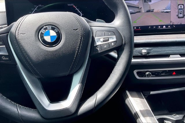 Used 2024 BMW X5 xDrive40i w/ Parking Assistance Package AWD/4WD image 19
