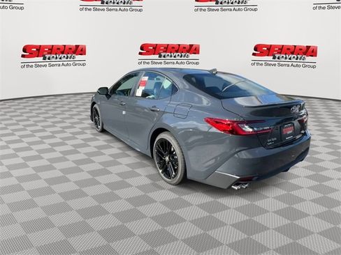 New 2026 Toyota Camry SE image 7