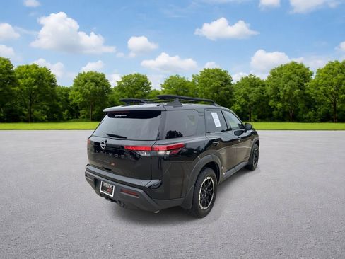 Used 2025 Nissan Pathfinder Rock Creek AWD/4WD image 5