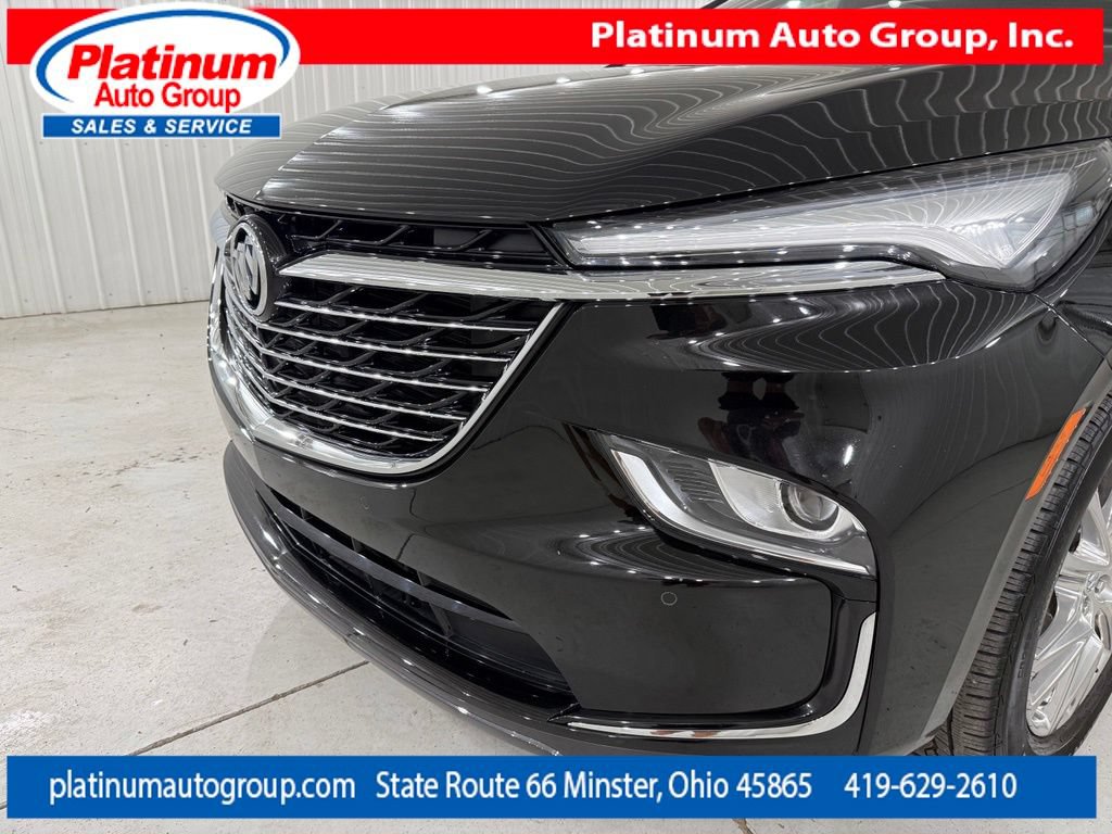 Used 2023 Buick Enclave Essence w/ Experience Buick Package FWD image 16