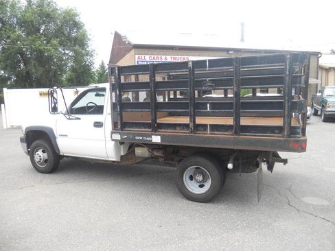 Used 2002 Chevrolet Silverado 3500 2WD Regular Cab image 4