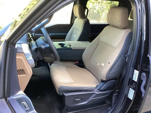 Used 2023 Ford F150 XLT image 22