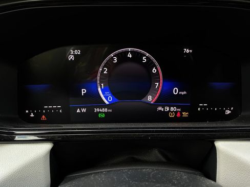 Used 2025 Volkswagen Taos S FWD image 34