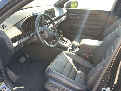 Used 2026 Honda CR-V Sport-L image 8