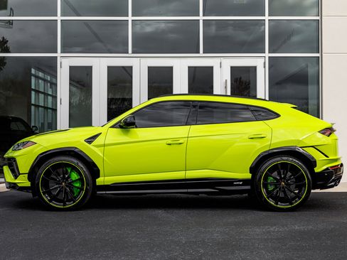 Used 2023 Lamborghini Urus S image 6