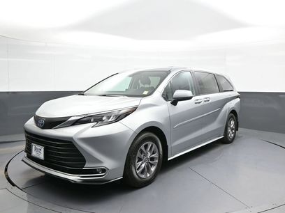 Certified 2024 Toyota Sienna XLE