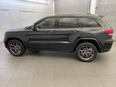 Certified 2021 Jeep Grand Cherokee Limited w/ Quick Order Package 28K 80th AWD/4WD image 12