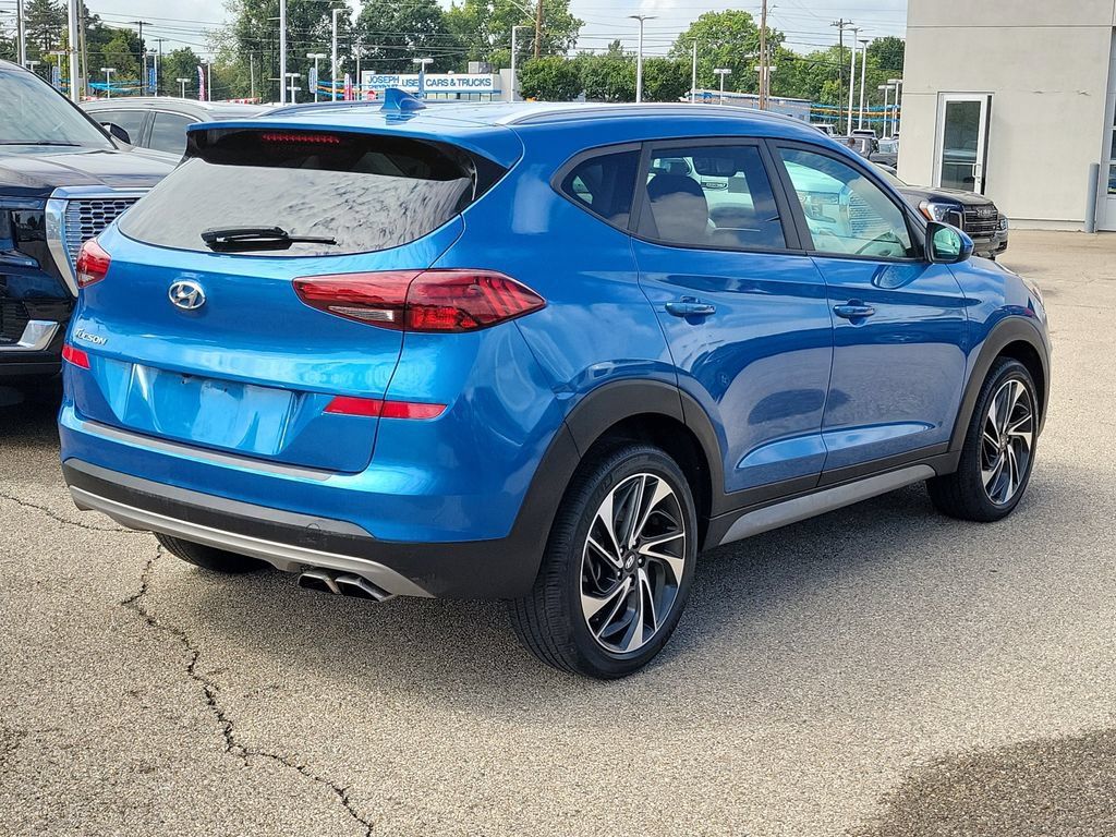 Used 2021 Hyundai Tucson Sport FWD image 4