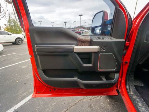 Used 2018 Ford F250 Lariat w/ Lariat Value Package image 17