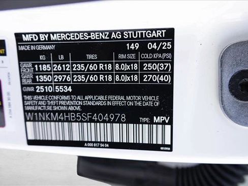 Certified 2025 Mercedes-Benz GLC 300 4MATIC image 26