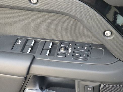 Used 2025 Land Rover Defender 110 S image 26