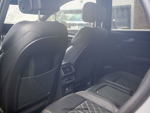 Used 2018 Audi SQ5 Prestige AWD/4WD image 34
