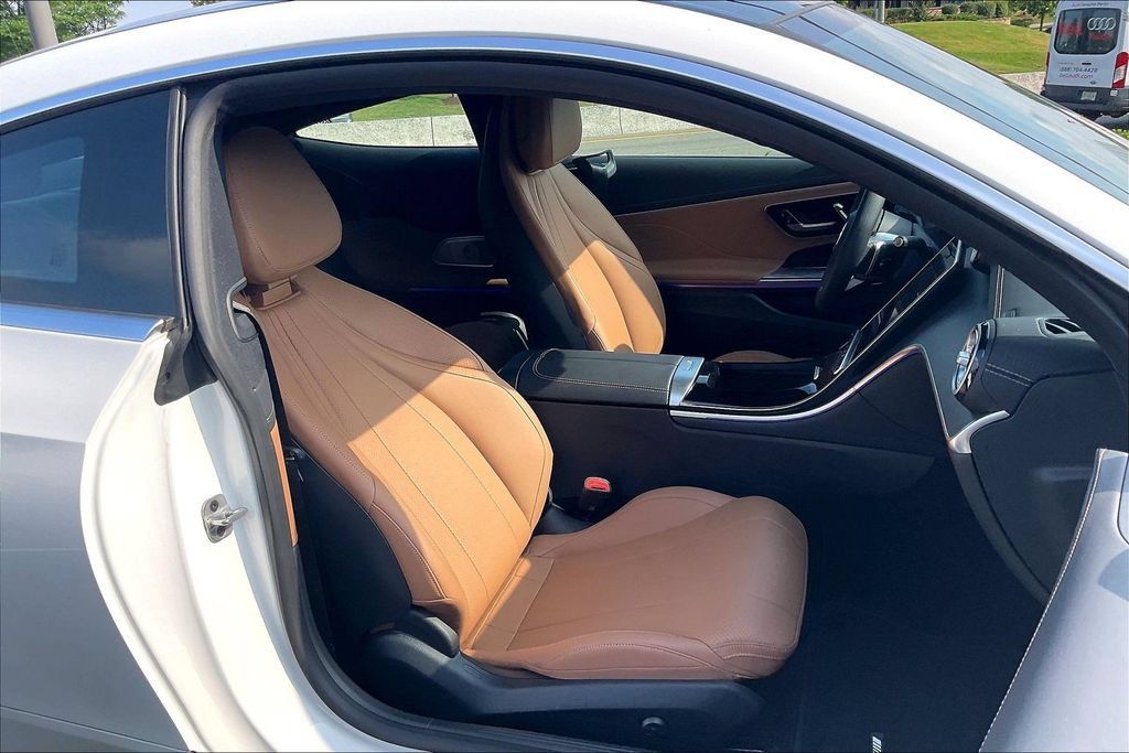 Certified 2024 Mercedes-Benz CLE 450 4MATIC Coupe image 6