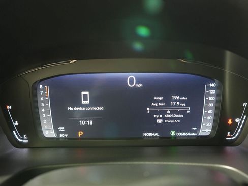 Used 2025 Honda Pilot Elite image 15