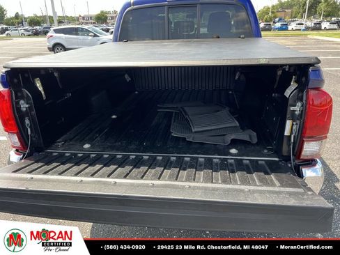 Used 2023 Toyota Tacoma SR5 RWD image 11