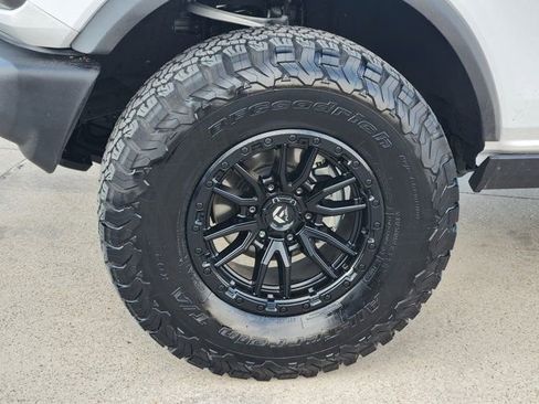 Used 2022 Ford Bronco Big Bend image 17