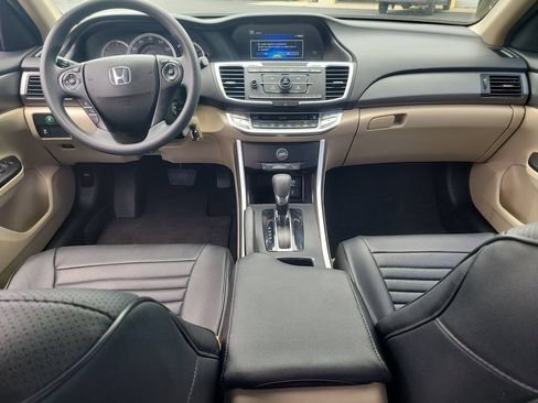 Used 2013 Honda Accord LX image 10