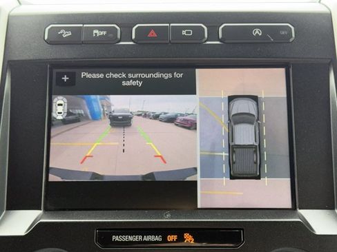 Used 2018 Ford F150 King Ranch w/ Equipment Group 601A Luxury AWD/4WD image 9