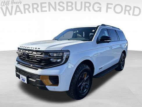 New 2026 Ford Expedition Tremor image 3
