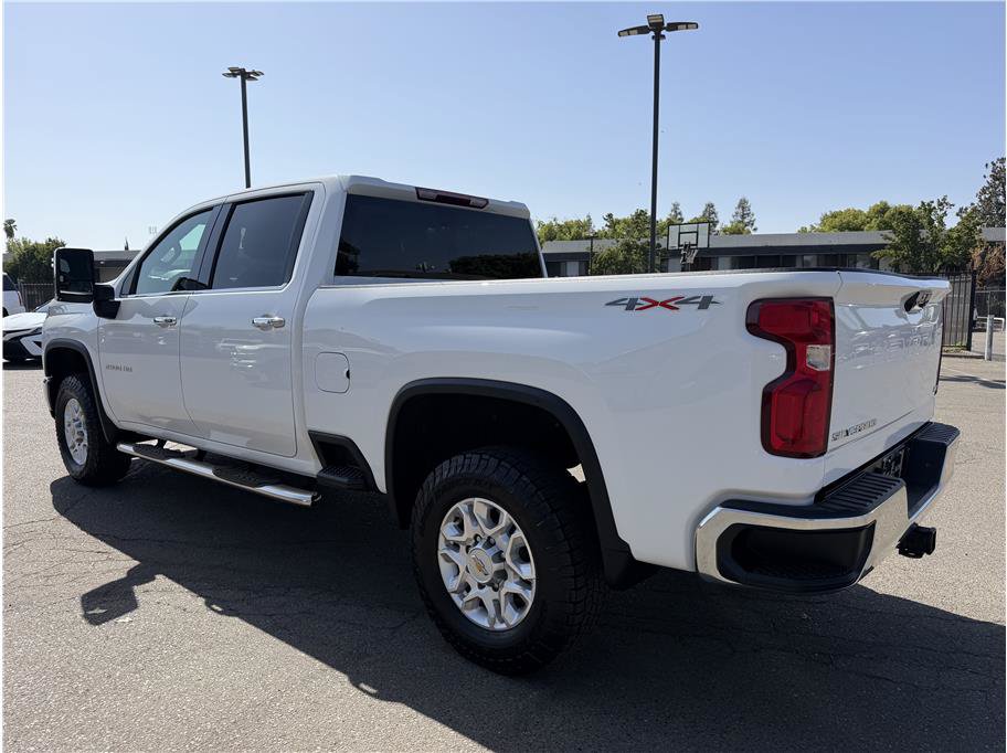 Used 2024 Chevrolet Silverado 2500 LTZ AWD/4WD image 6