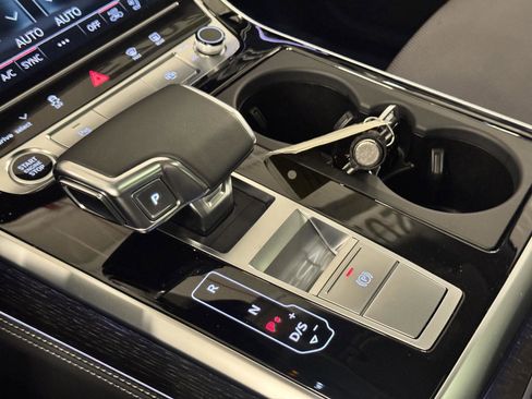 Certified 2025 Audi Q7 Premium Plus w/ Premium Plus Package image 17