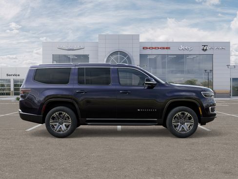 New 2025 Jeep Wagoneer 4WD w/ HD Trailer Tow Package image 33