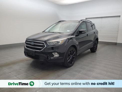 Used 2017 Ford Escape Titanium FWD image 1