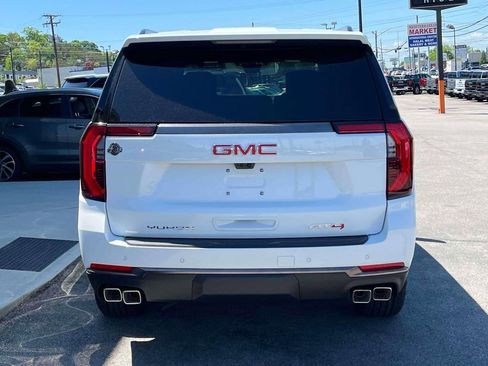 New 2026 GMC Yukon XL AT4 Ultimate AWD/4WD image 4