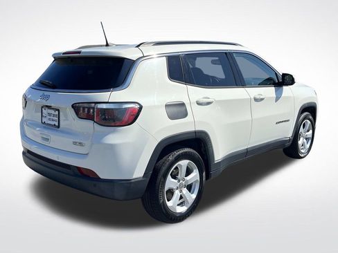 Used 2019 Jeep Compass Latitude w/ Popular Equipment Group image 3