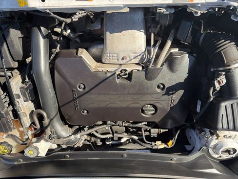 Used 2019 GMC Terrain Denali w/ Advanced Safety Package image 34