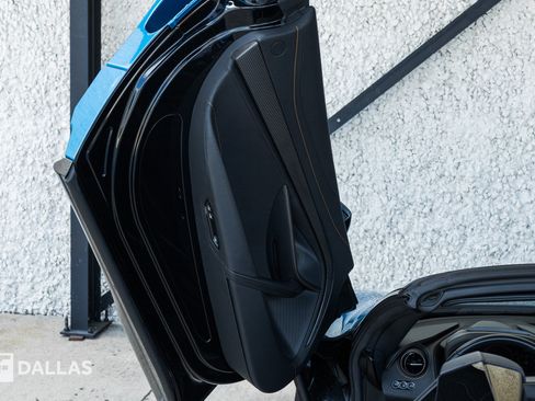 Used 2022 McLaren 765LT RWD image 22