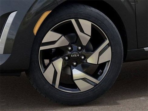 New 2025 Kia Soul GT-Line w/ GT-Line Technology Package FWD image 11