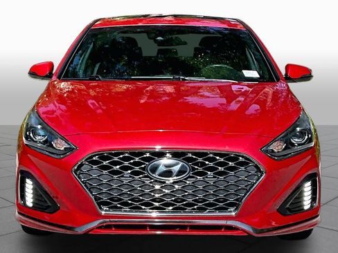 Used 2018 Hyundai Sonata Limited FWD image 4