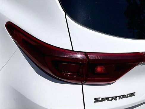 Used 2021 Kia Sportage LX FWD image 20