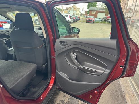 Used 2014 Ford Escape S image 20