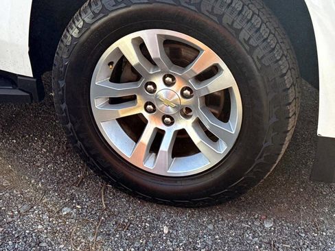 Used 2018 Chevrolet Tahoe LT image 7