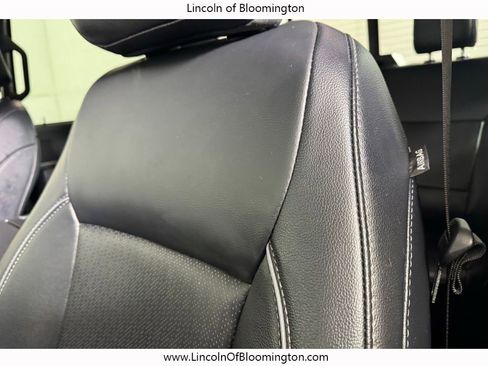 Used 2025 Ford F150 Lariat AWD/4WD image 46