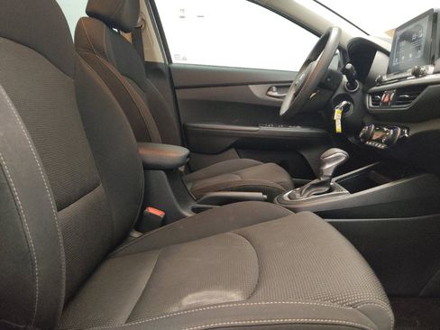 Used 2019 Kia Forte LXS FWD image 21