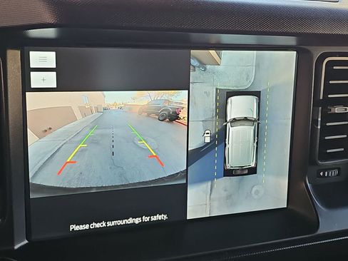 Used 2021 Ford Bronco First Edition AWD/4WD image 25
